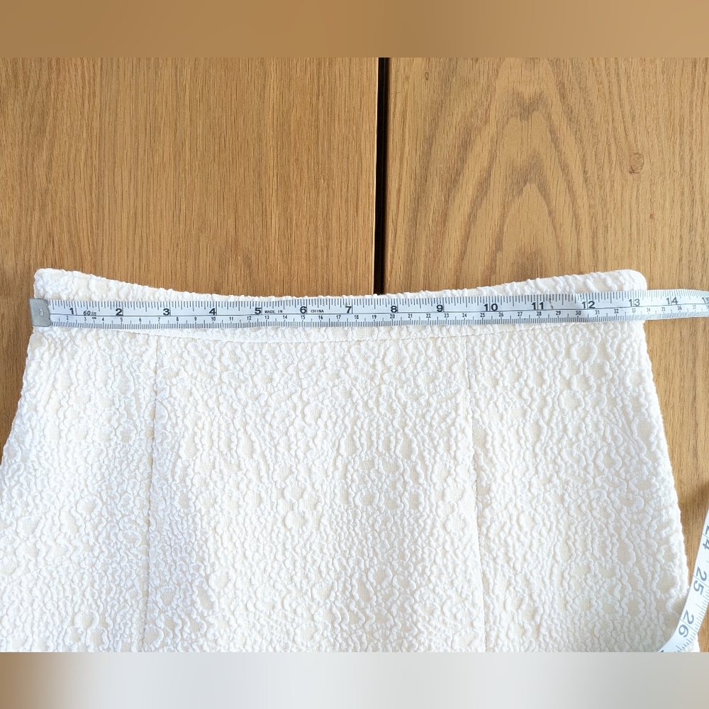 Tibi Asymmetrical White Textured Skirt - Picture 7 of 9